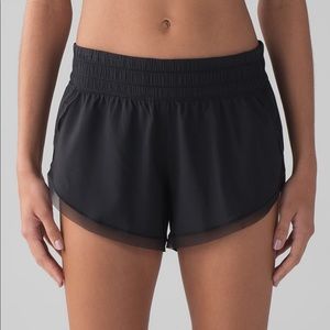 Women’s Lululemon Anew Short 4”, Size 4